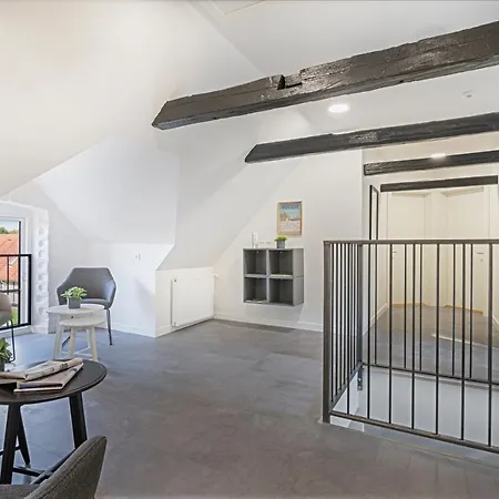 فندق Kragsbjerggaard أودنسه